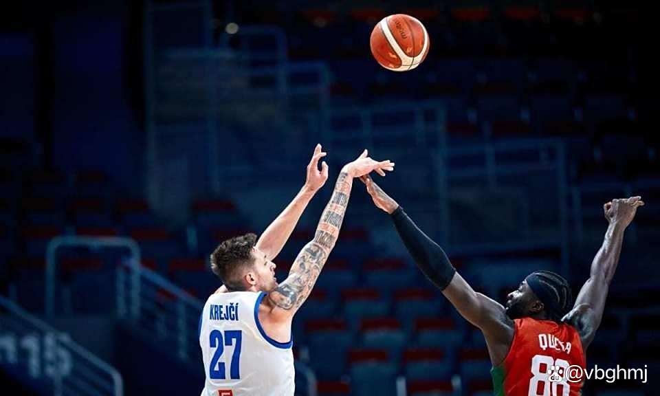 老鹰队遭遇主场连败，球队状态低迷