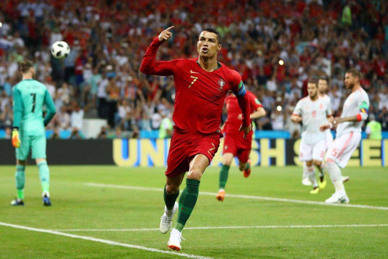 西班牙神奇逆转葡萄牙,小组头名仍未保住 西班牙神奇逆转葡萄牙,小组头名仍未保住