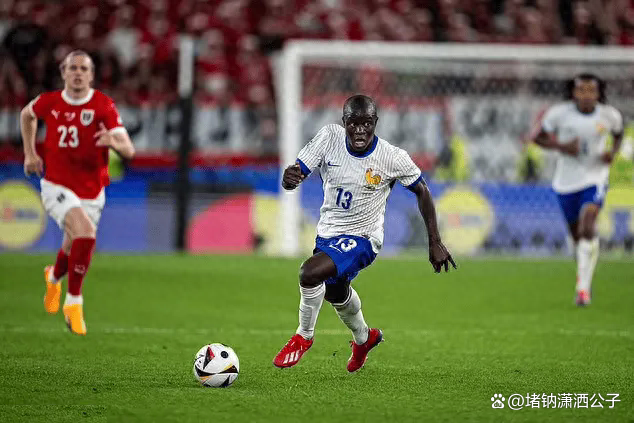 卡塔尔队逼平比利时队,斩获欧洲杯亚军 卡塔尔队逼平比利时队,斩获欧洲杯亚军