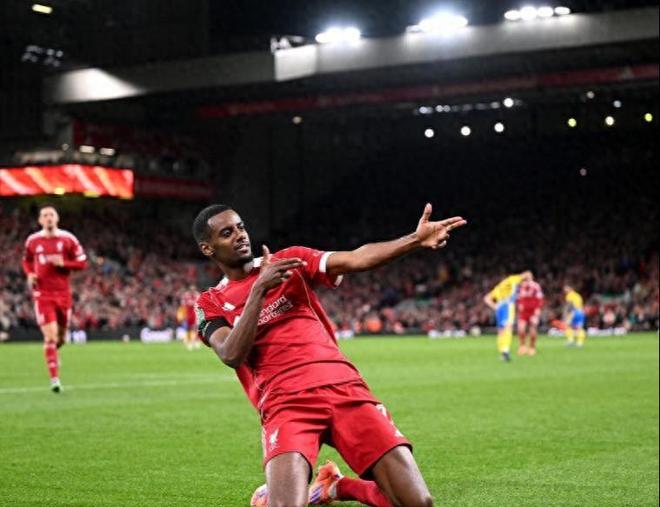 南安普顿主场战胜强敌，士气大增的简单介绍