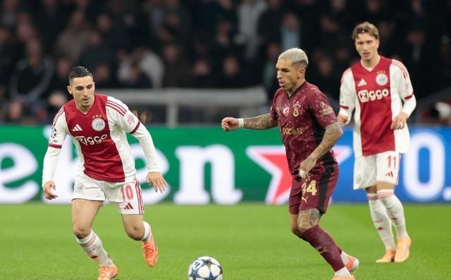 日本完胜法国,萨内惊艳世界的简单介绍 日本完胜法国,萨内惊艳世界的简单介绍