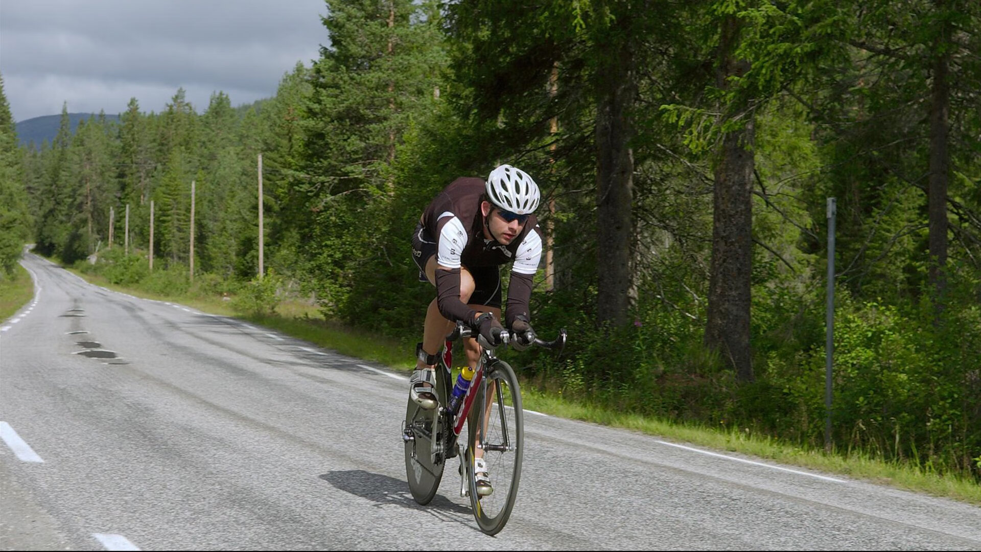 平民英雄的北欧之怒，压哨绝杀，坎特从冰原走出的足球神话