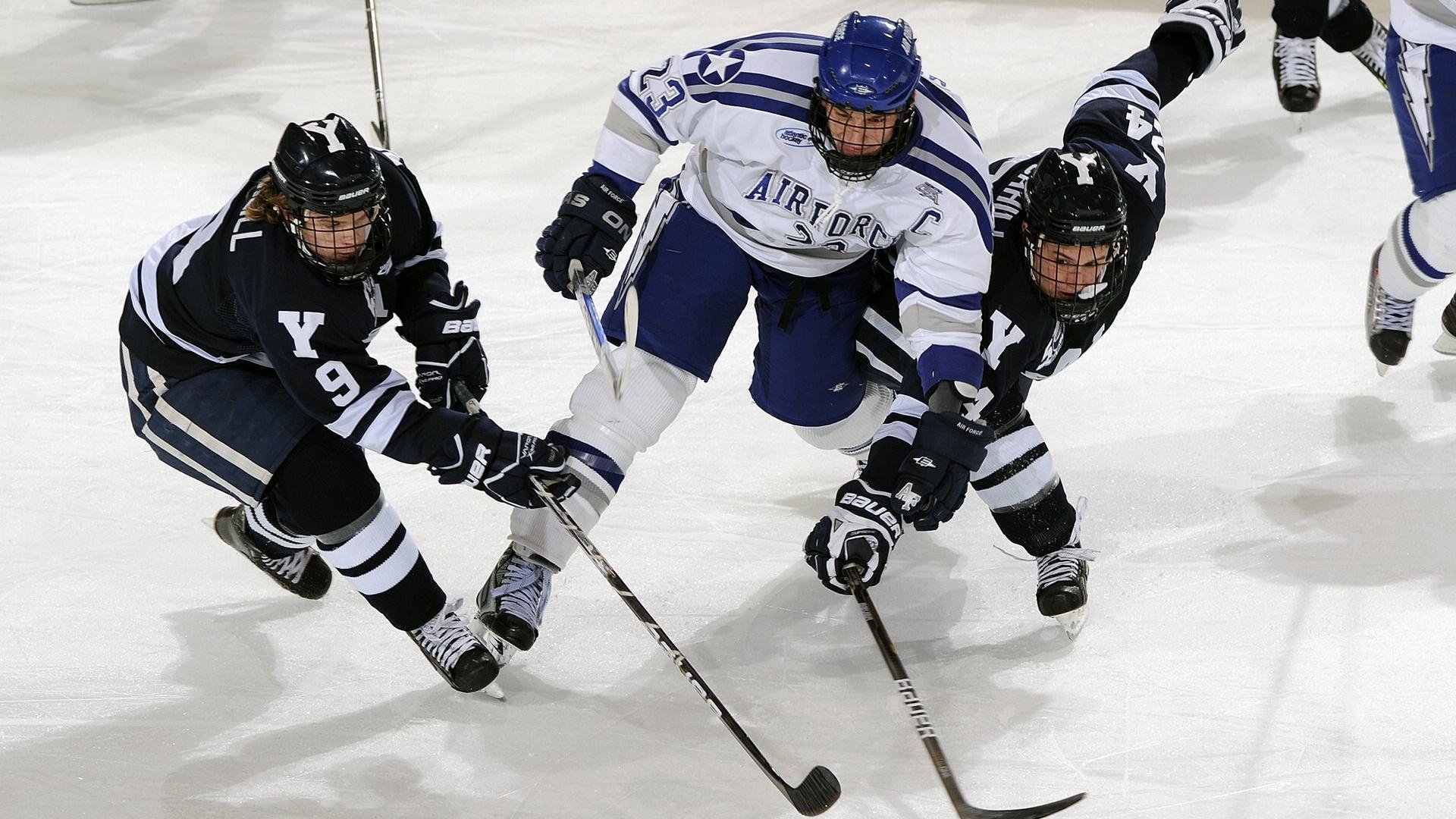 破茧成蝶，兹维列夫双杀巨头宣告新时代降临